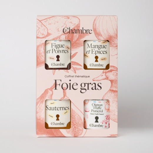 Foie gras set consisting of confits and chutneys