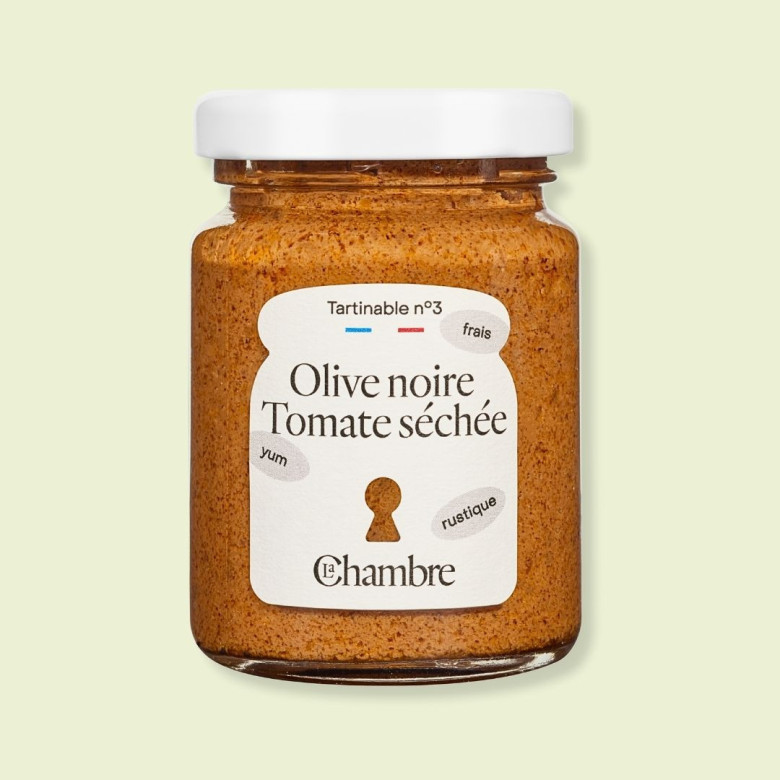 Black Olive Sun-Dried Tomato Spread: Southern flavors for appetizers!