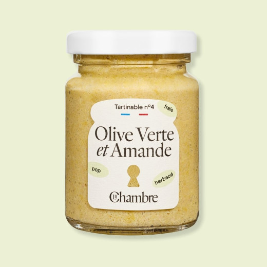 Green Olive Almond Spread: The perfect touch for gourmet appetizers!