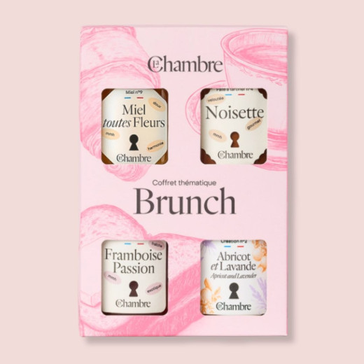 Coffret Brunch avec confitures, miel et pâte à tartiner