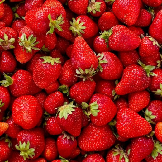 Fresh fruity organic strawberry with chunks