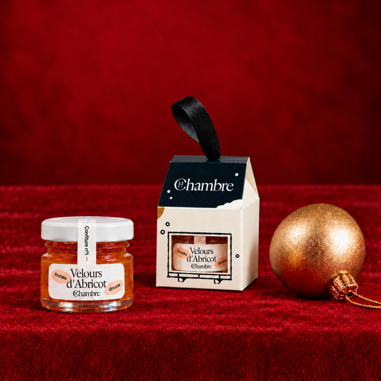 Christmas Ornament Velvet Apricot 30g | La Chambre