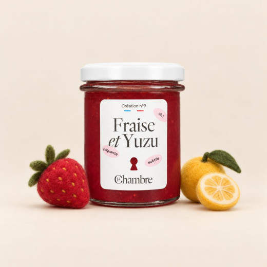 Fresh, tangy Yuzu strawberry with pieces | La Chambre
