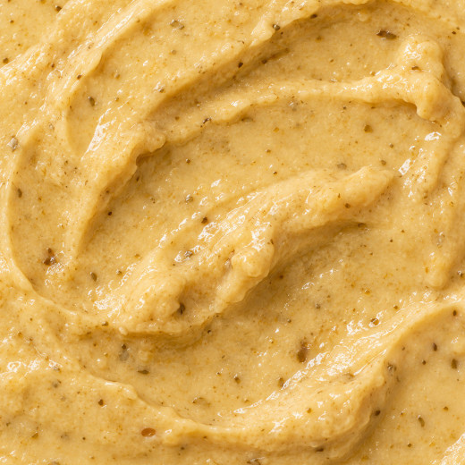 Artisanal Basil Hummus | La Chambre