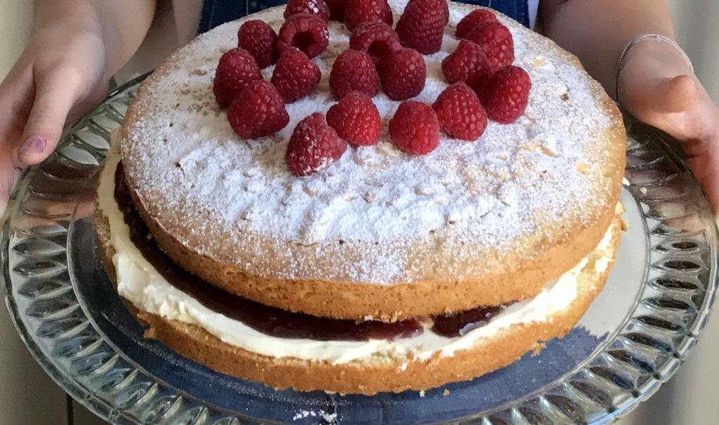 Victoria Sponge Cake à la framboise