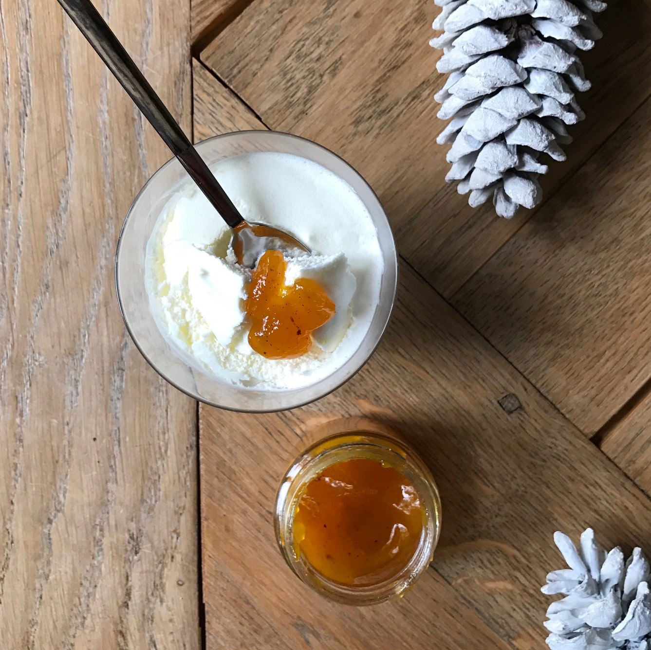 Blanc manger à la confiture de fruits exotiques