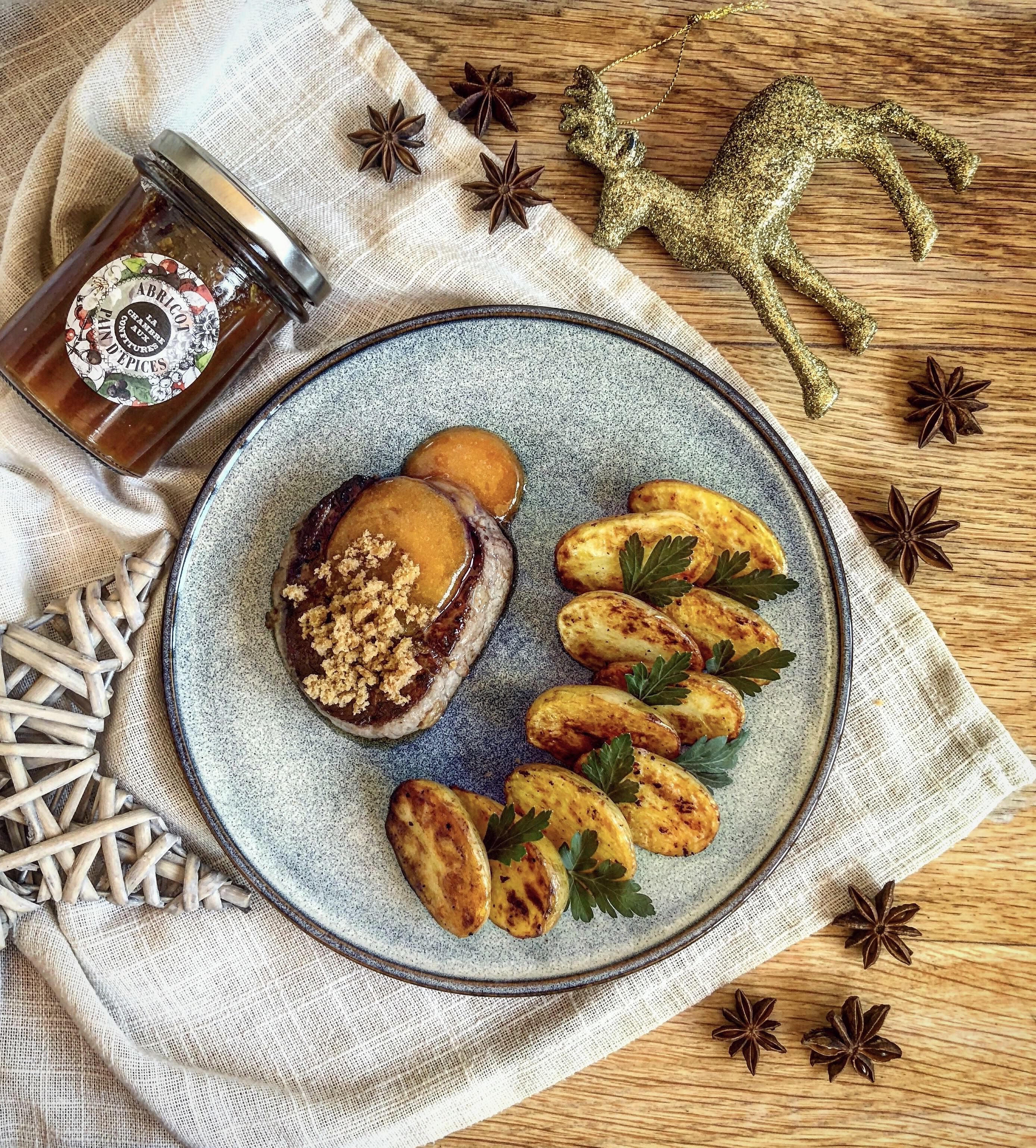 Recipe of Tournedos  with whiskey, Apricot coulis & Gingerbread