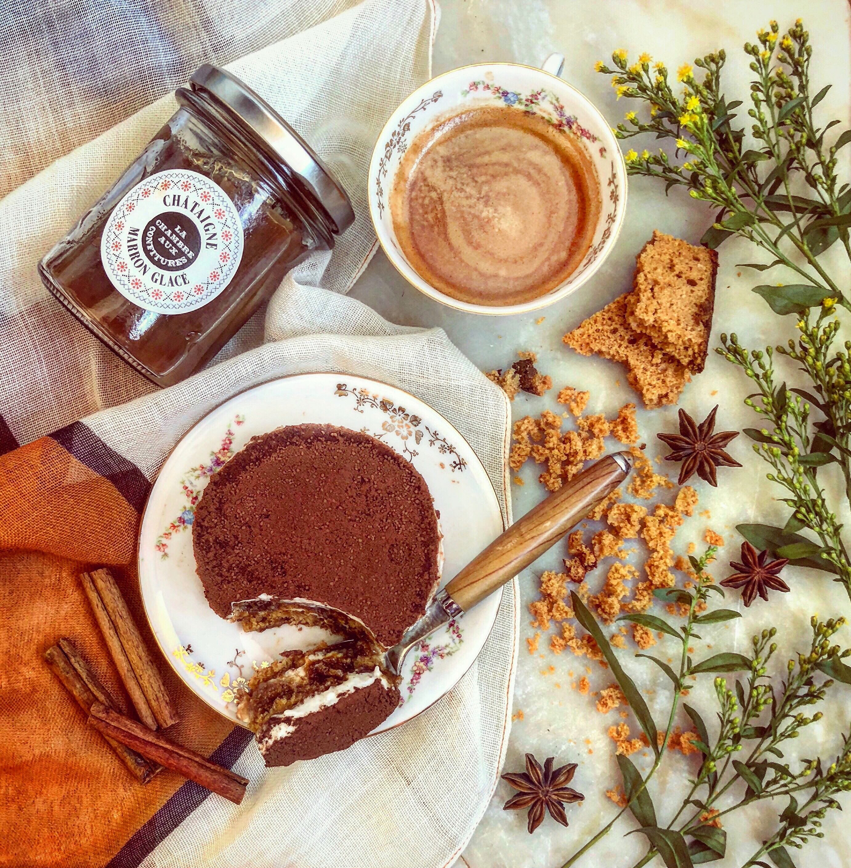 Tiramisu recipe with glazed chestnut, poached clementines and rum gingerbread