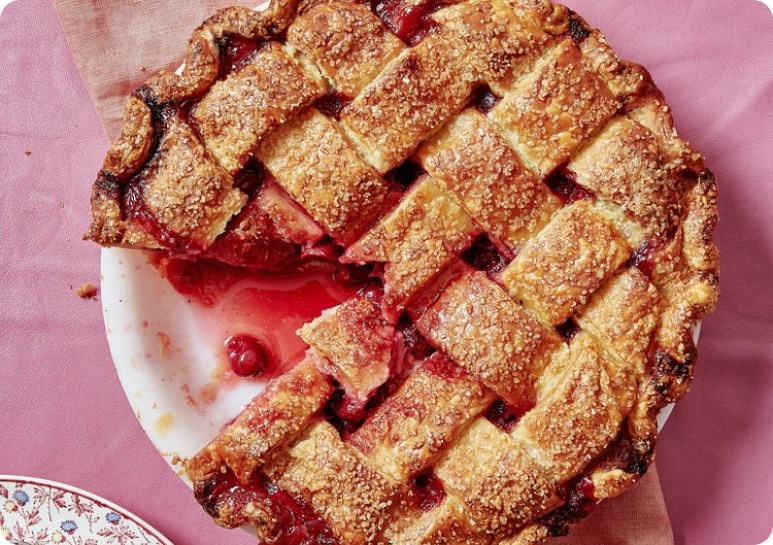 Braided tart with royal raspberry jam